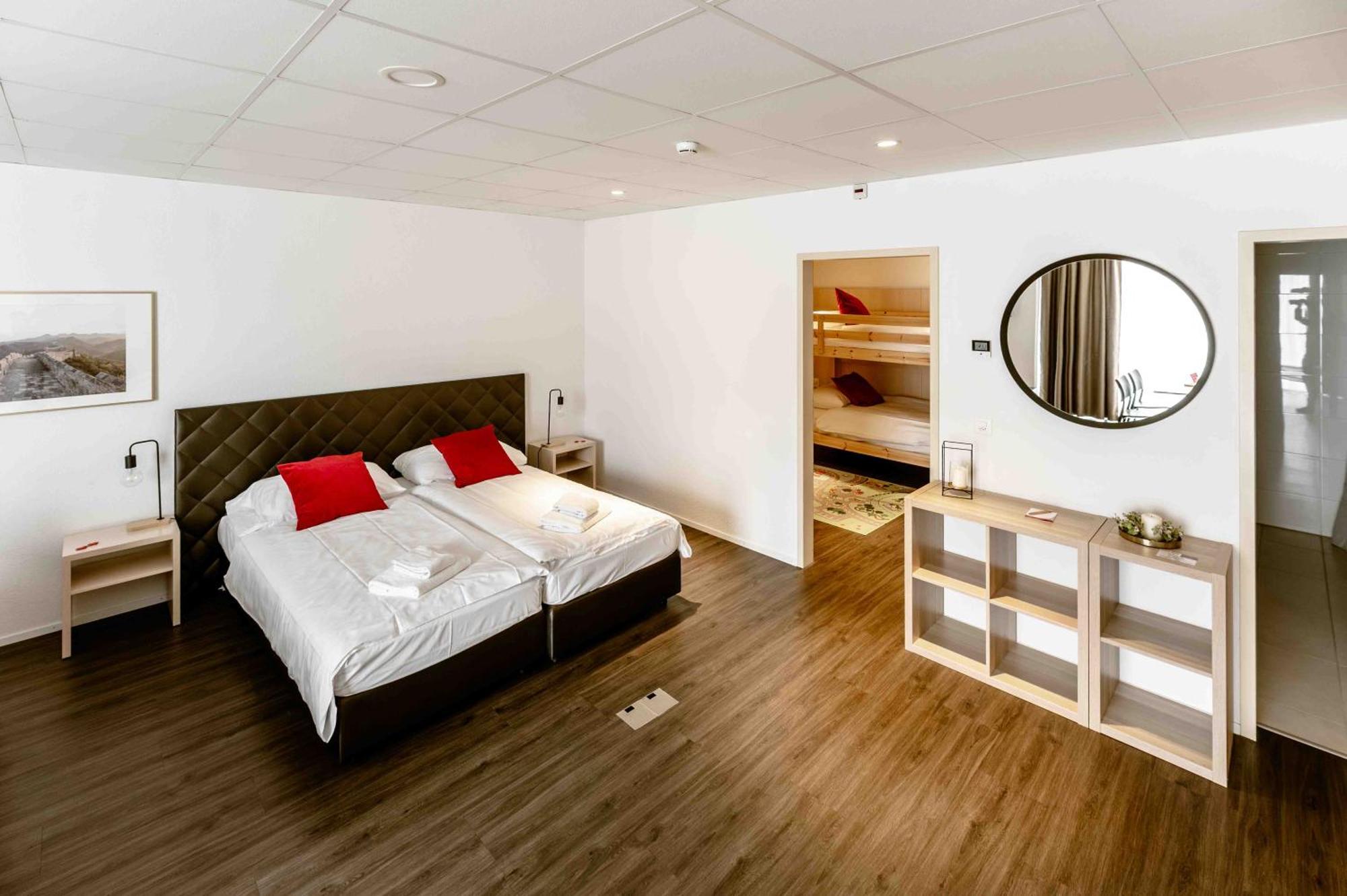Los Lorentes Apartments Bern Airport Belp Dış mekan fotoğraf