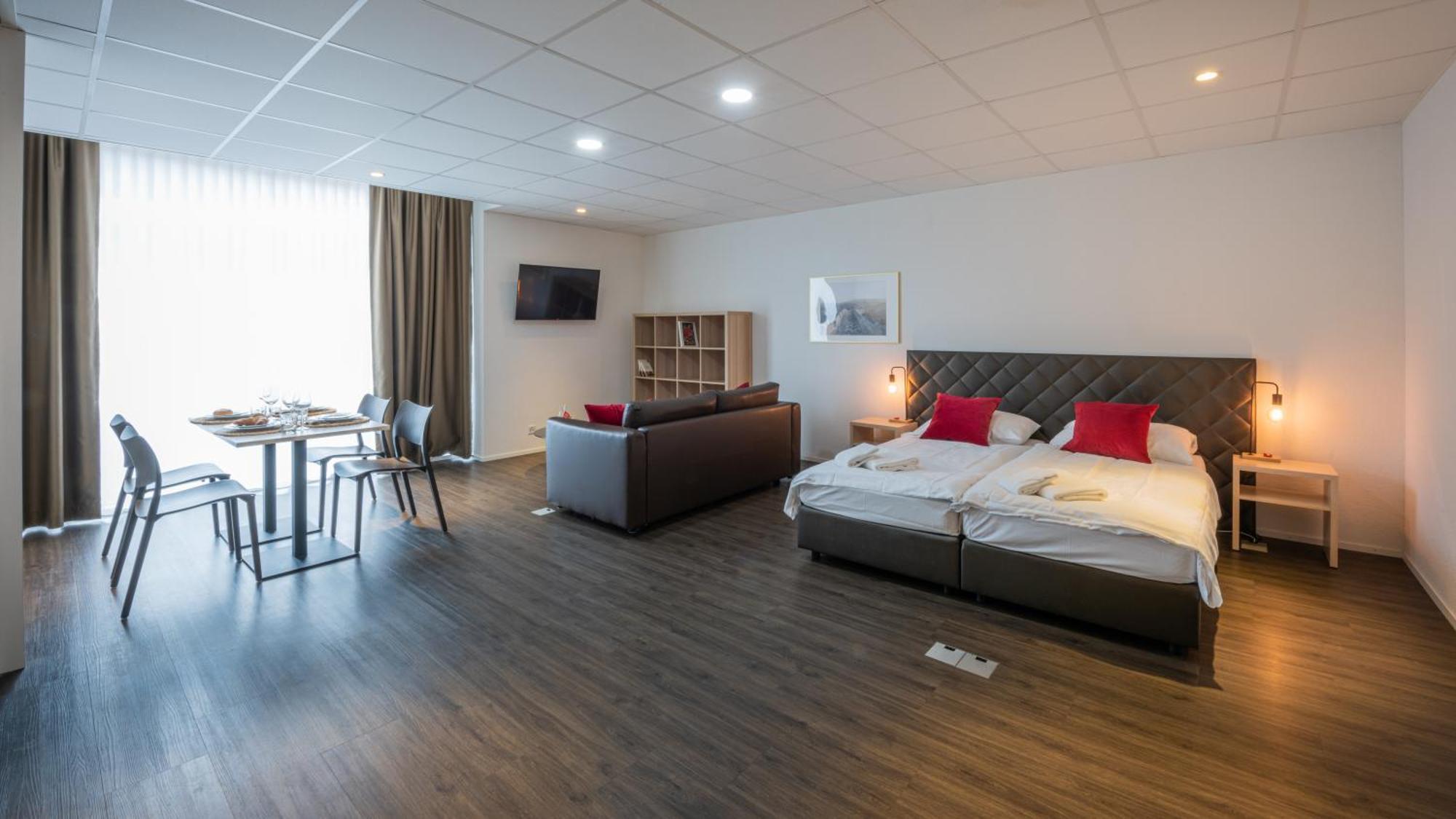 Los Lorentes Apartments Bern Airport Belp Dış mekan fotoğraf