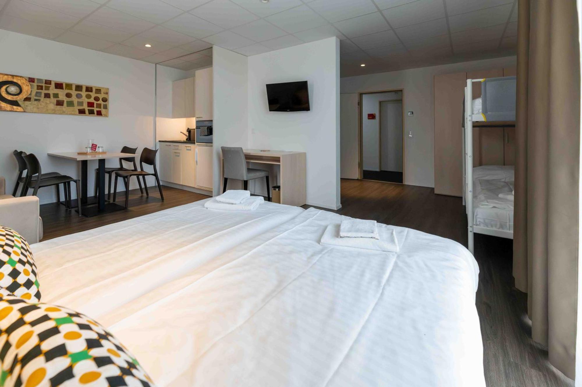 Los Lorentes Apartments Bern Airport Belp Dış mekan fotoğraf